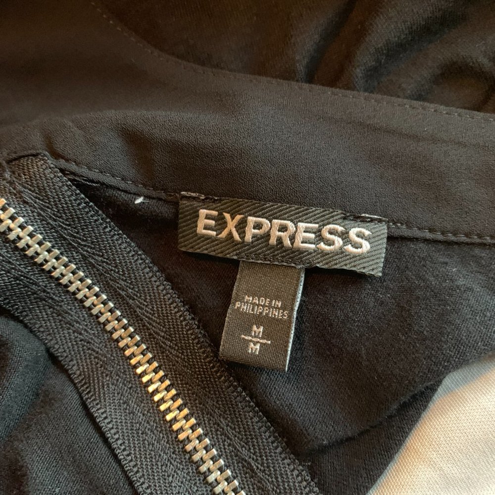 Express Tank Top - Picture 3 of 4